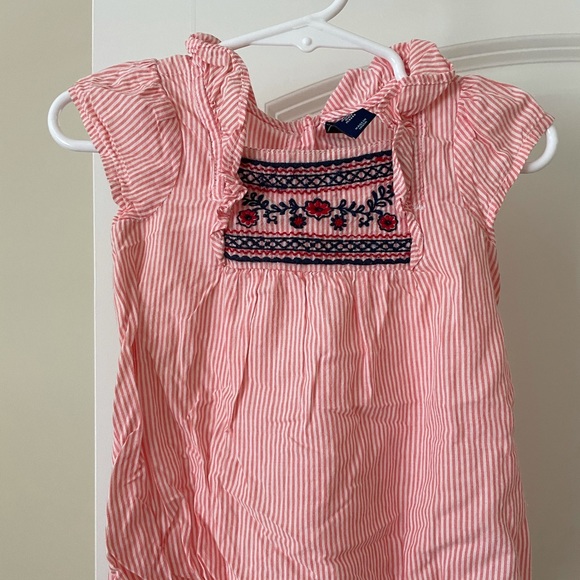 Old Navy Other - Old Navy bubble suit 6-12 mo.